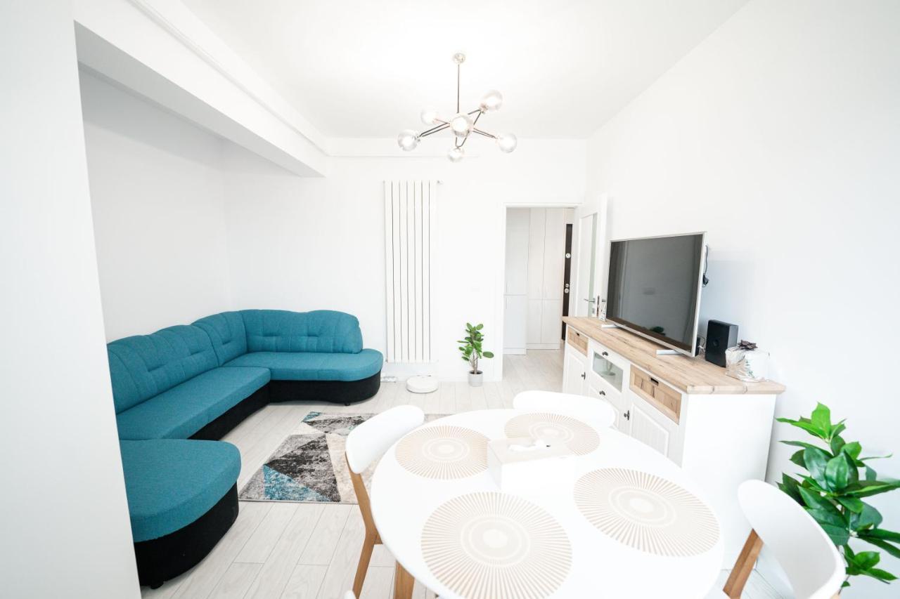 Appartement Altheda Living Zamca à Suceava Extérieur photo