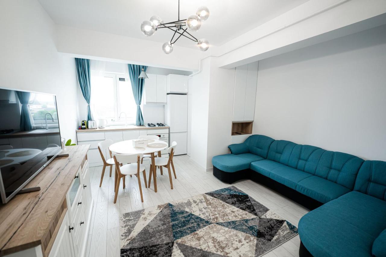 Appartement Altheda Living Zamca à Suceava Extérieur photo